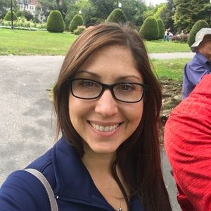 Meet your Posher, Jena